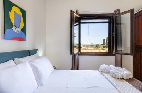 Arenella House | Deep Blue Sea