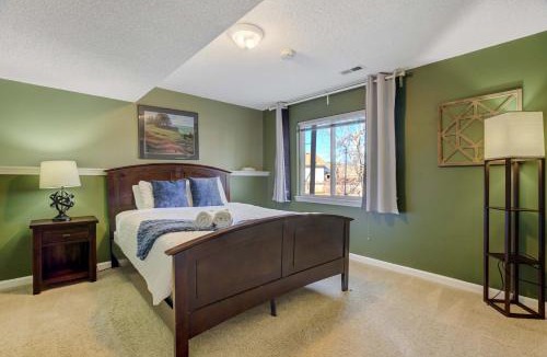 Briargate House | Deep Blue Spacious Escape w Hot Tub & Playground