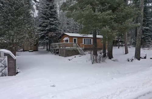Orr Cabin | Deep Forest Cabin in Minnesota’s Arrowhead