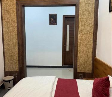 Bharatpur Hotel | Deep residency