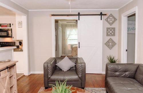 Kingston Springs House | Deep Roots Retreat Historic Kingston Springs Home Pets Welcome Near Nashville