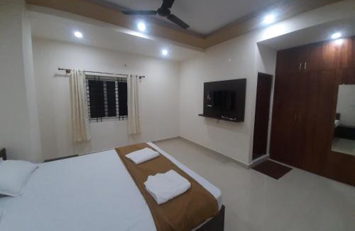 Mysore Hotel | Deepa stay inn