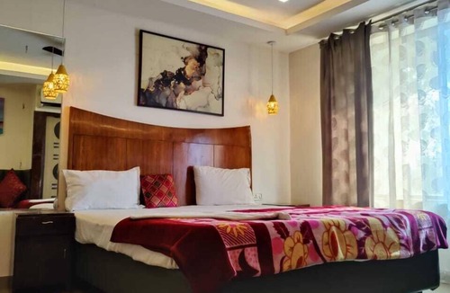 Meerut Hotel | Deepak Hotel