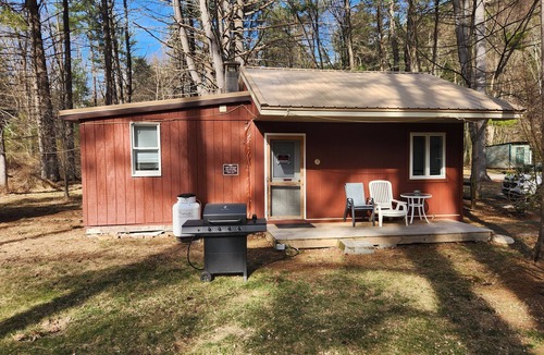 Antes Fort Cabin | Deer Charming 2-bedroom Fly Fishing cabin with WiFi, AC in Waterville, PA