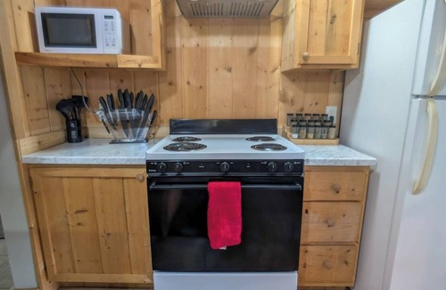 Galena House | Deer | Firepit I King bed I 10mins to Polaris