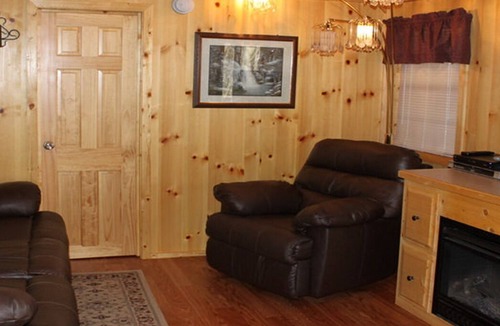 Lancaster Cabin | Deer Haven
