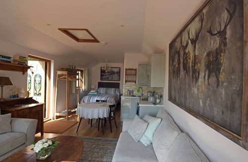 Nuthurst Cabin | Deer Lodge | A Retreat with Views