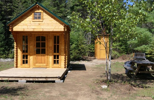 Hastings Highlands Cabin | Deer Meadow #1