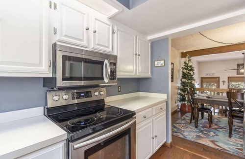 Fall River Estates Condo | Deer Mountain Retreat near RMNP! #3206