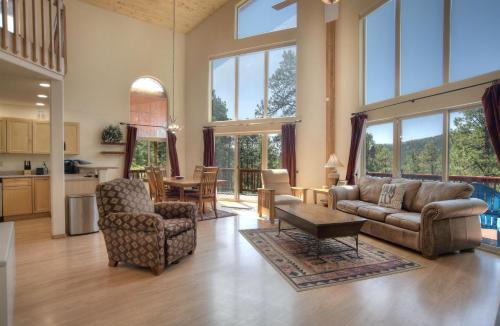 Forest Lakes House | Deer Ridge Cabin in Forest Lakes in Bayfield CO