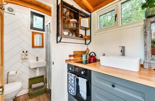 Blackham House | Deer Shepherds Hut