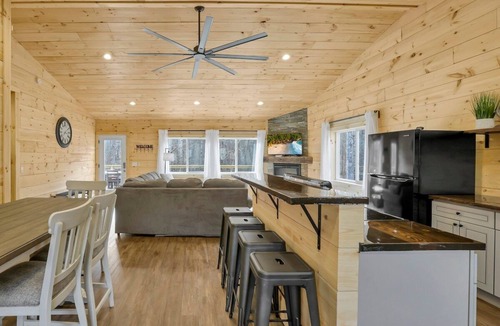 Rockbridge Cottage | Deerberry Ridge (Hocking Hills Area)
