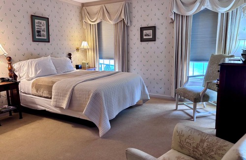 Deerfield Hotel | Deerfield Inn