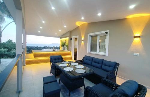 Yaniklar House | Defne Suite Home