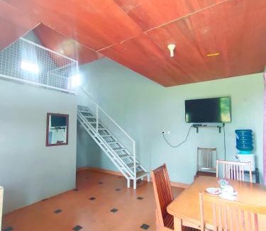 Jambu Luwuk Hotel | Degung Hillside