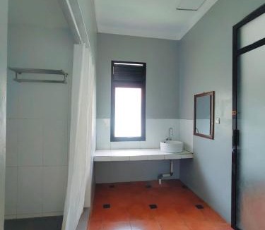 Jambu Luwuk Hotel | Degung Hillside