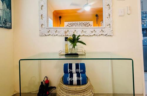 Westbrook Apartment | Deja Blue