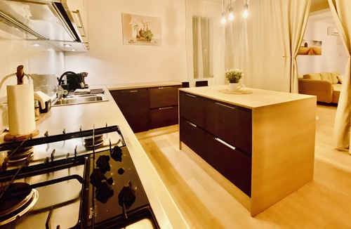 Timisoara Apartment | Dekan Forest Apartment No. 4 with private garden and forest view.