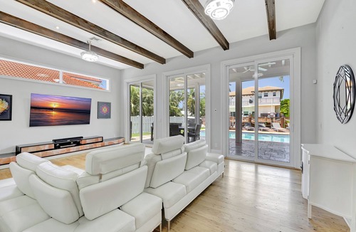 Tropic Isle House | Del Haven Resort