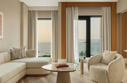 Dubai Resort | Delano Dubai at Bluewaters