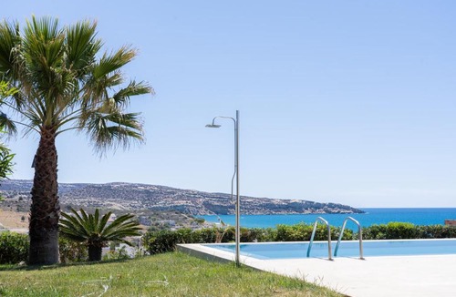 Kalamaki Villa | Delfini Villas