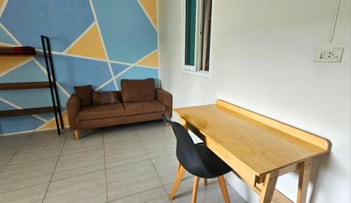 Hin Hong Apartment | Deli Devi Budget Home