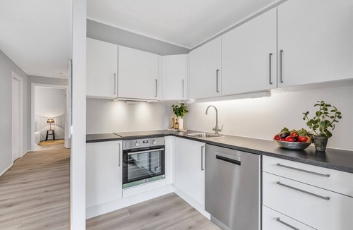 Gronland Apartment | Delicate and central corner apartment with panoramic view and 2 bedrooms