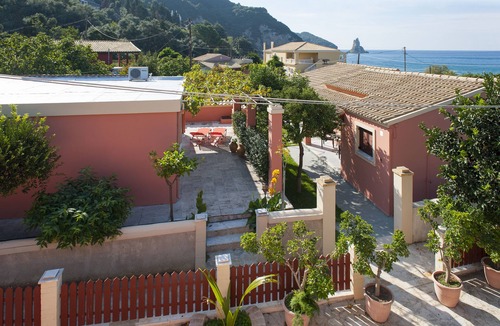 Agios Gordios Cottage | Delightful 2-bedroom cottage just minutes from the beach