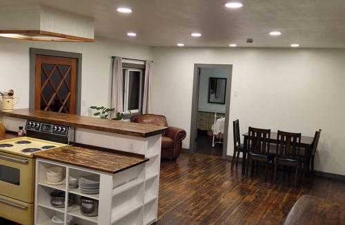 Centralia - Chehalis House | Delightful 2-bedroom house just outside of Chehalis.
