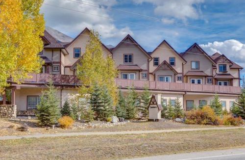 Canmore House | Delightful 2BR Mountain Escape in Canmore