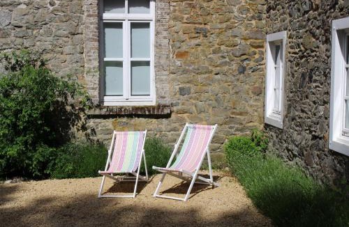 Longchamps-bertogne House | Delightful Castle in Bastogne with bubble bath