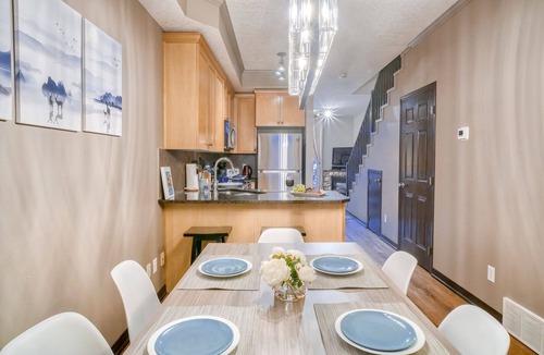 Canmore Ski Chalet | Delightful Chalet Heated Pool Hot Tub Private Entry