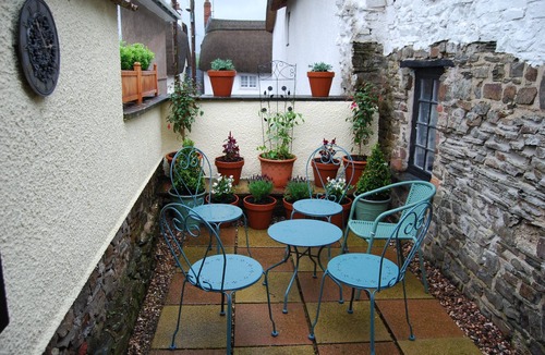 Chittlehampton Cottage | Delightful Chocolate Box Thatched Cottage in the Heart of North Devon