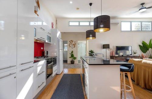 Dicky Beach House | Delightful Dicky Beach Holiday House