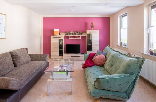 Battenberg Apartment | Delightful holiday home in Battenberg near forest