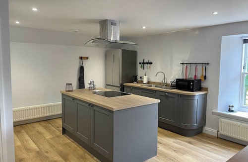 Dunning House | Delightful recently converted 2 bed house in farmyard courtyard.