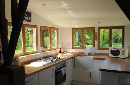 Barenton Cottage | Delightful romantic gite restored to a high standard. 10% off Brittany Ferries.