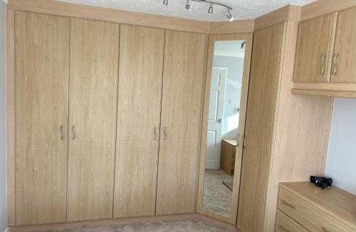Norwich Apartment | Delightful self-contained Annexe close to airport
