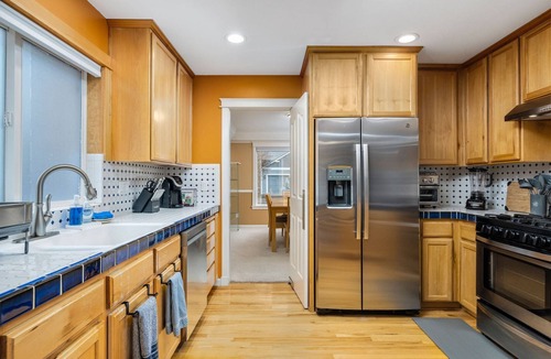 Rock Creek House | Delightful Southeast Location, Pet Friendly, Fully Fenced Backyard, BBQ, 13 Miles to Downtown