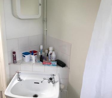 Albrighton Apartment | Delightful studio apartment in pretty village of Albrighton