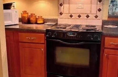 Dublin House | Delightful Two Bedroom Vacation Home on River Side