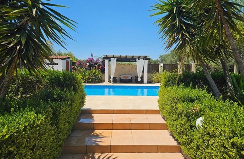 Oria Villa | Delightful villa with pool in landscaped gardens. 10% off remaining dates.