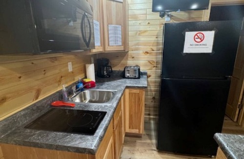 Wisconsin Dells RV Rental | Dells Camping Resort Lodge 1