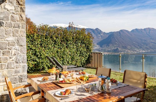 Parzanica Apartment | Delphi - Amazing Design Apartment with Lake View