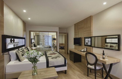 Kundu Hotel | Delphin Imperial