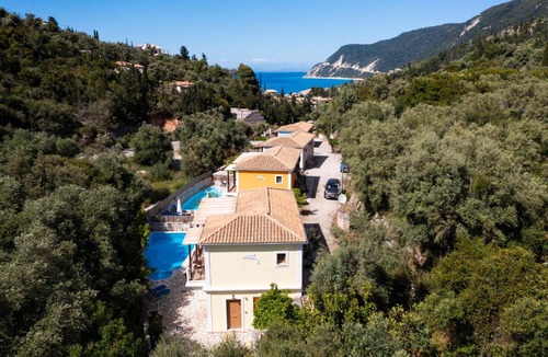 Agios Nikitas Apartment | Delphinus Villa Nefeli