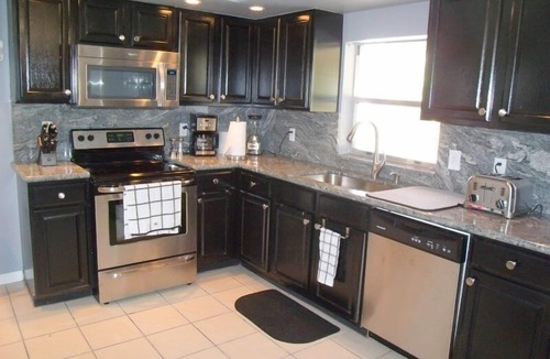 Delray Beach House | Delray Beach Heated Pool Home 4 King Bedrooms/3 Full Bathrooms Sleeps 8 Adults