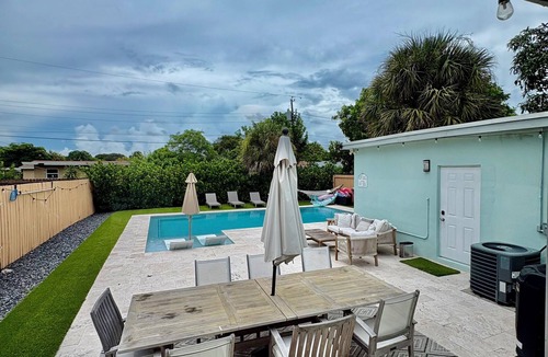 Lake Ida Shores House | "Delray Drift". Charming 3-bedroom house in Downtown Delray.
