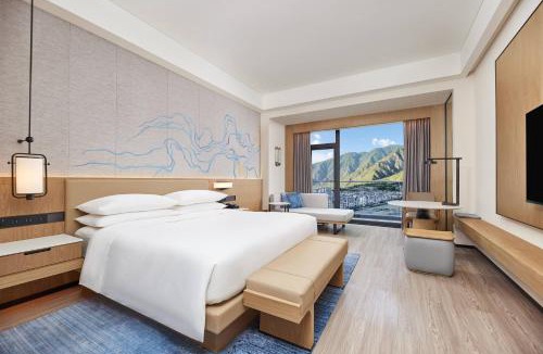 Jiuzhaigou Hotel | Delta Hotels by Marriott Jiuzhaigou