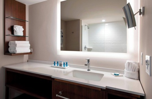 Liberty Corner Hotel | Delta Hotels by Marriott Basking Ridge